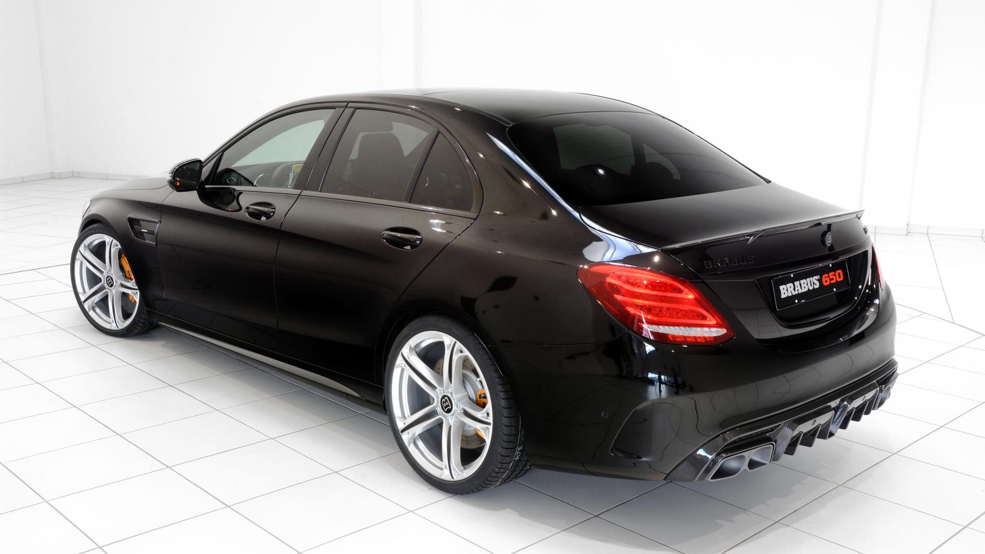 Brabus C650 - brachiale Mittelklasse-Limousine.