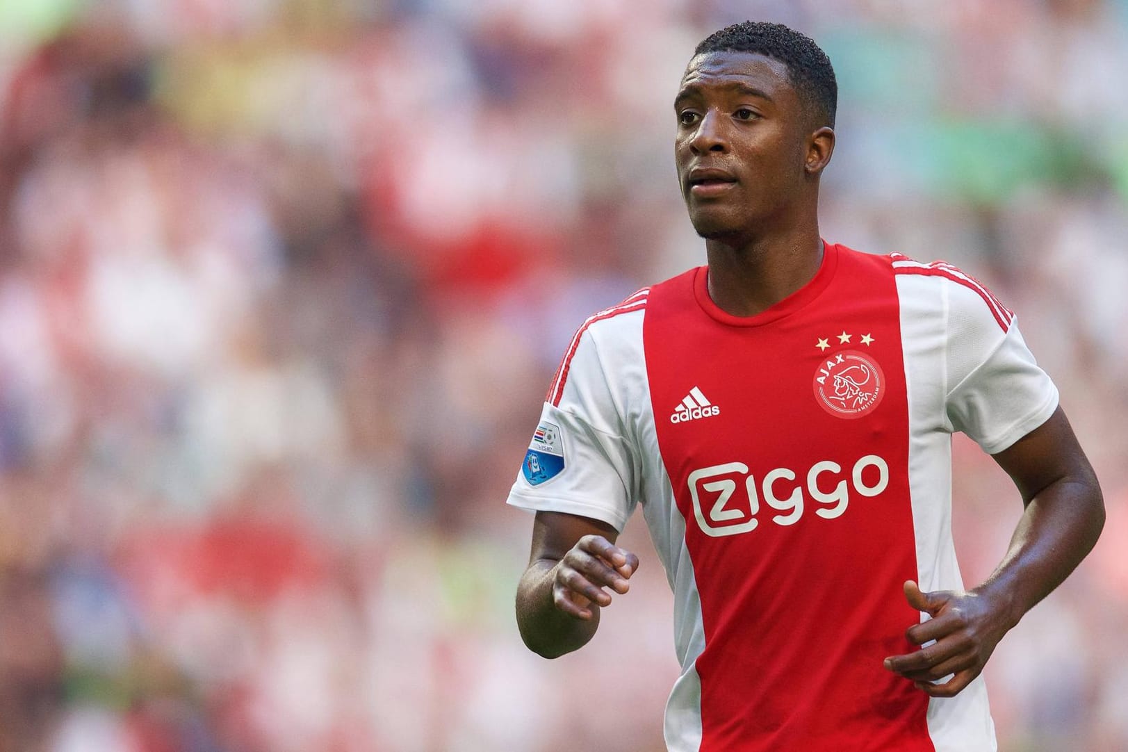 Riechedly Bazoer gilt als Shootingstar bei Ajax Amsterdam.