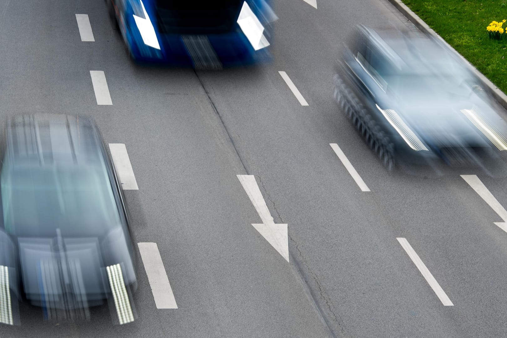 Viele Autofahrer sind zu schnell unterwegs.