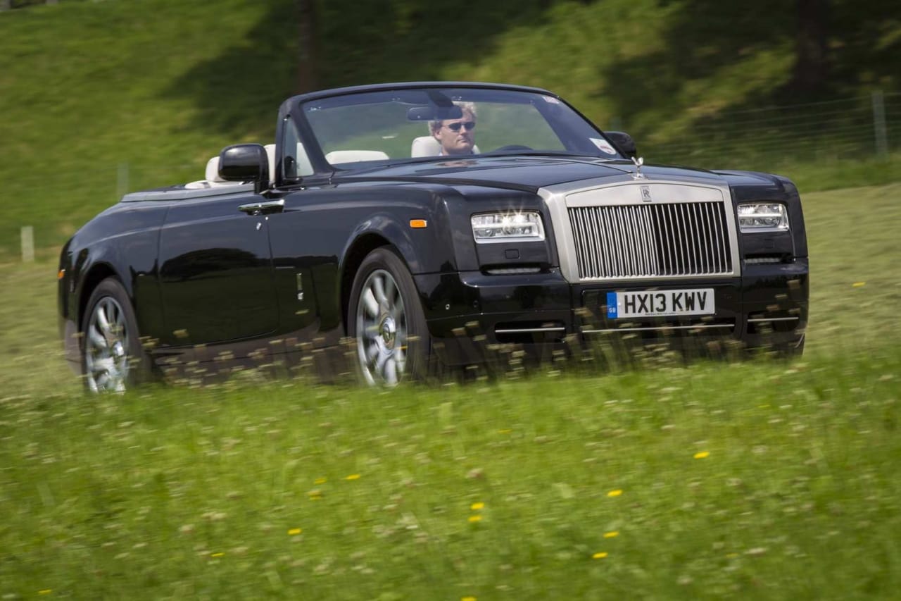 Auch das Rolls-Royce Phantom Drophead Coupé wird in Rente geschickt.