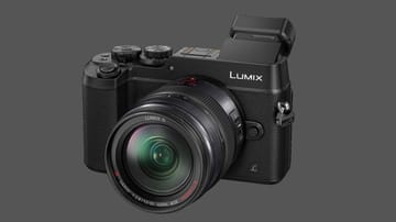 Panasonic Lumix DMC-GX 8 mit Objektiv Lumix G X Vario 12-35