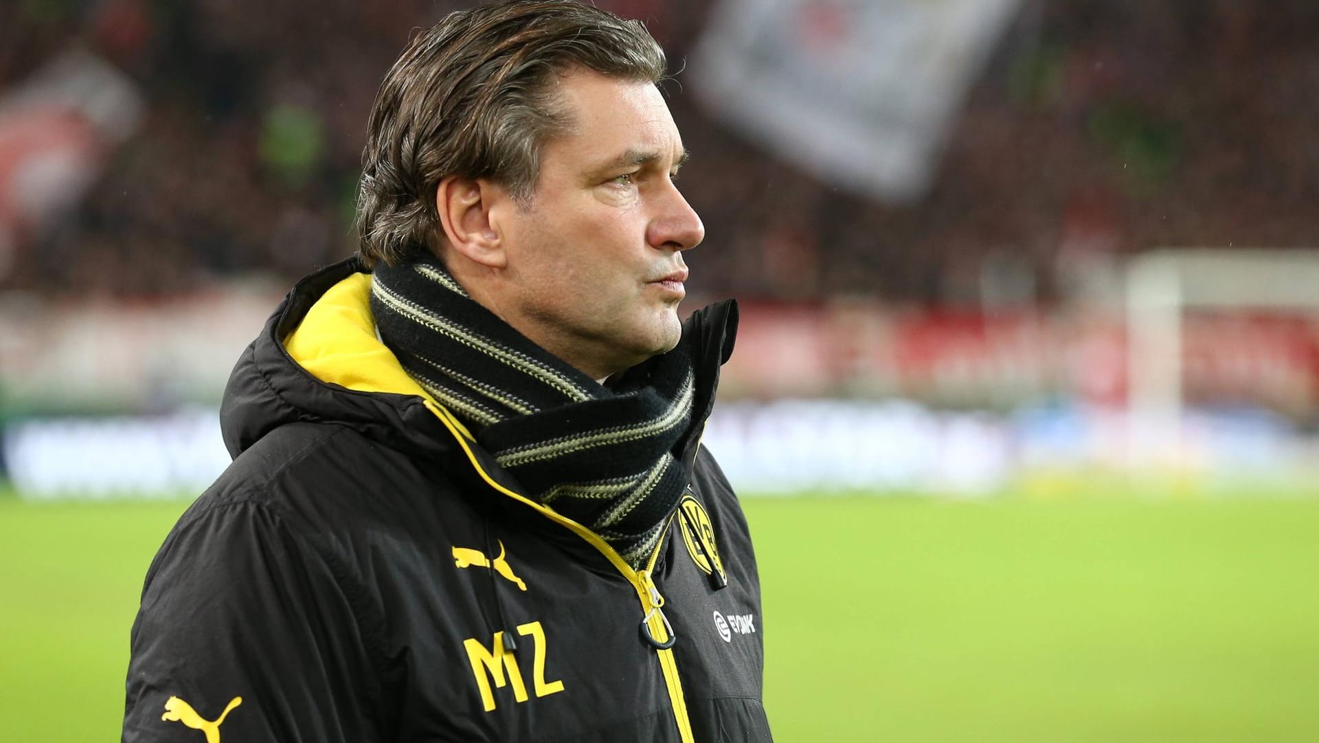 Ist mit dem Los Tottenham nur bedingt glücklich: BVB-Sportdirektor Michael Zorc. Ist mit dem Los Tottenham nur bedingt glücklich: BVB-Sportdirektor Michael Zorc.