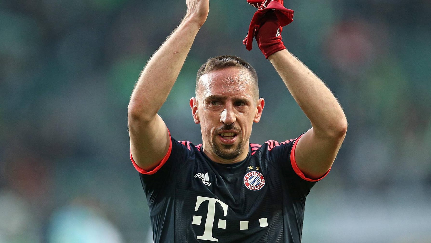 Franck Ribéry steht beim FC Bayern noch bis 2017 unter Vertrag.