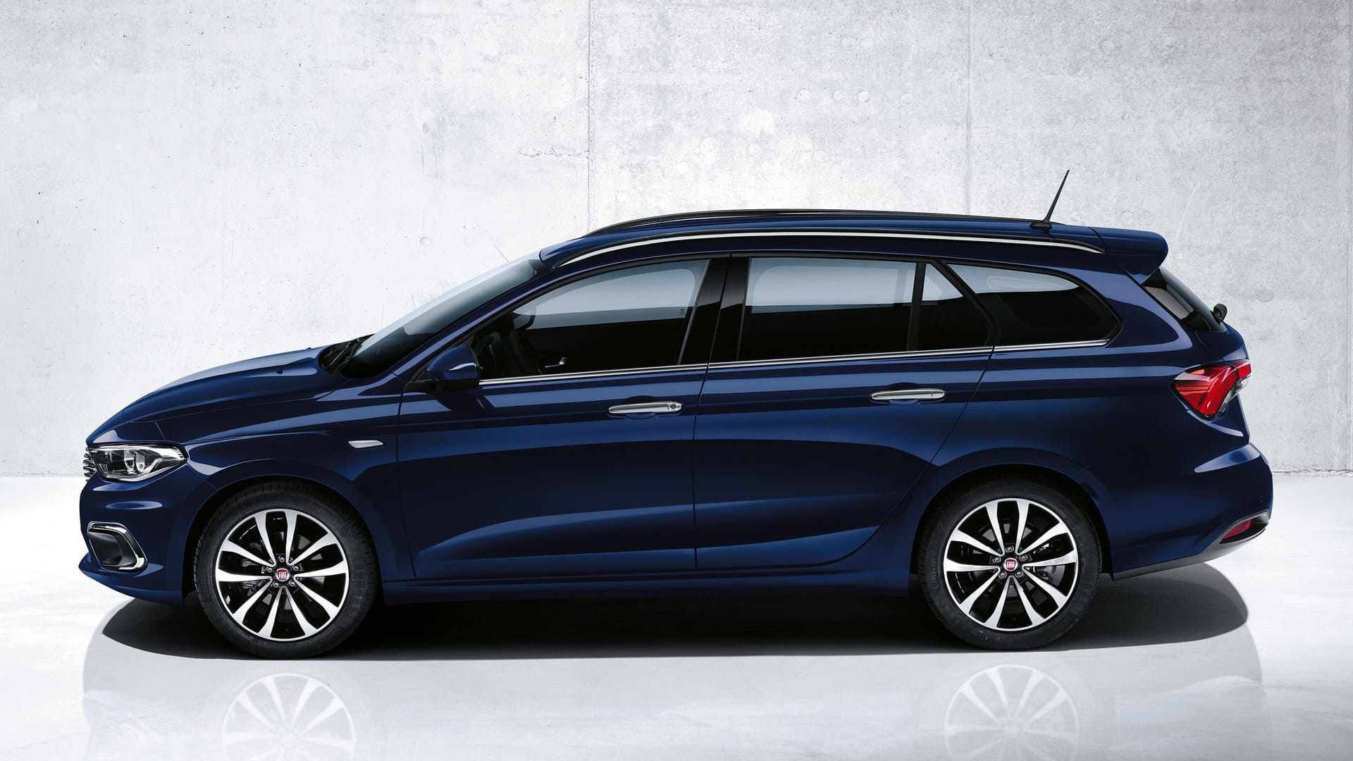 Auch eine 4,57 Meter lange Kombi-Version des Fiat Tipo steht in den Startlöchern.