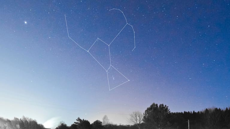 Verbindet man die einzelnen Sterne des Orion, erkennt man den Krieger, den das Sternbild darstellen soll.