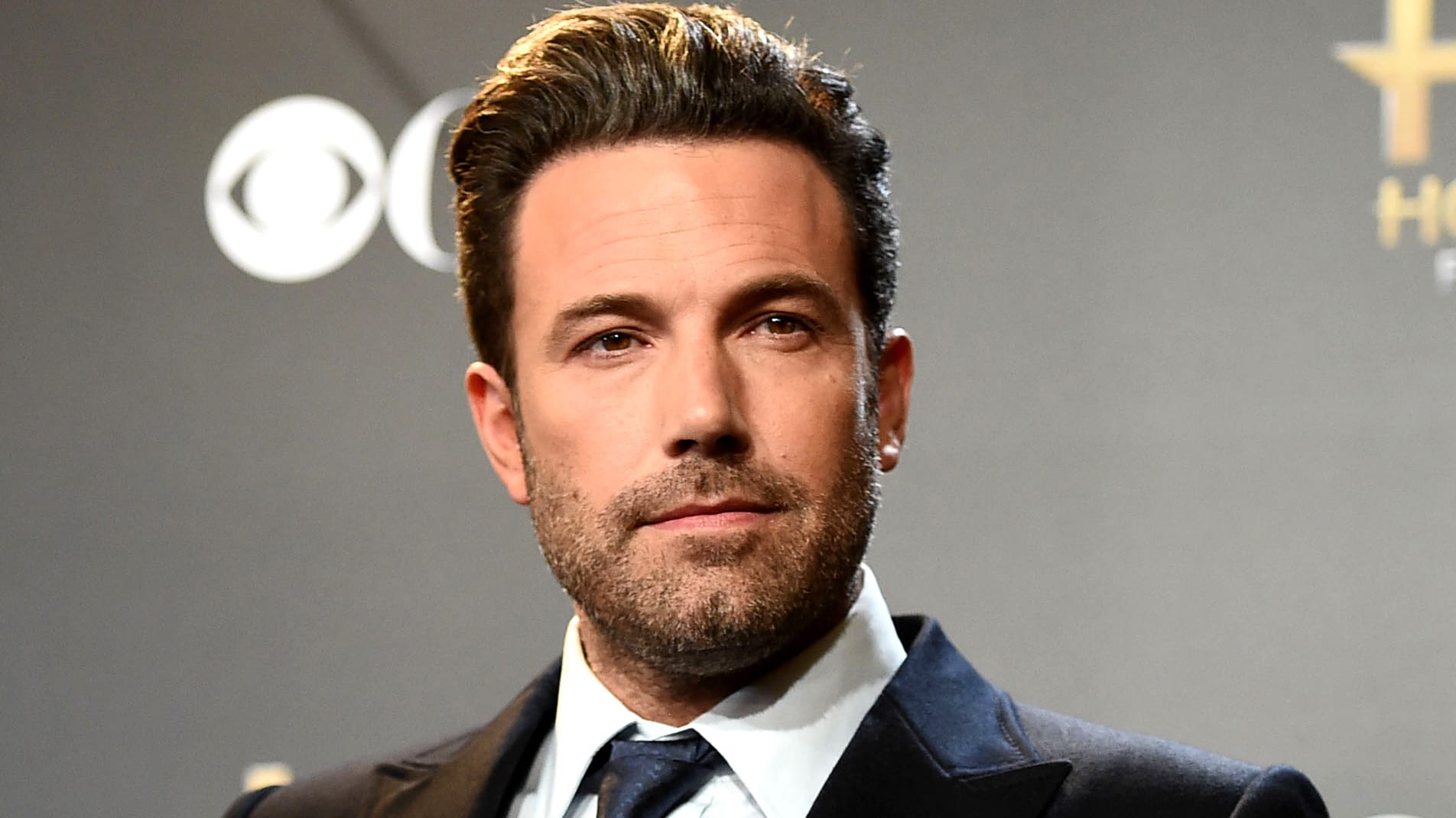 Ben Affleck trägt seine Haare kurz und gut: Finden auch Sie den passende Schnitt für Ihren Typen.