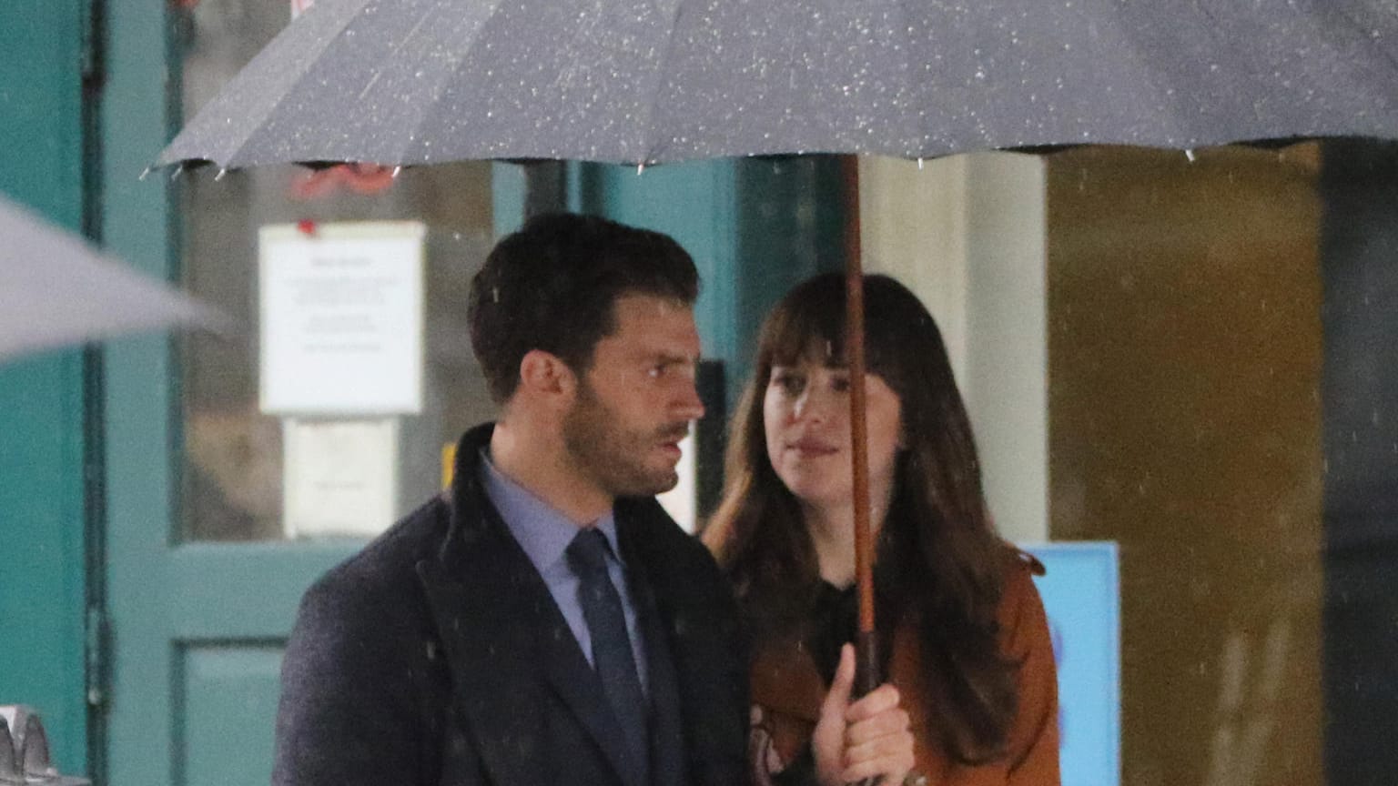 Dakota Johnson und Jamie Dornan stehen in Vancouver für "Fifty Shades Darker" vor der Kamera.