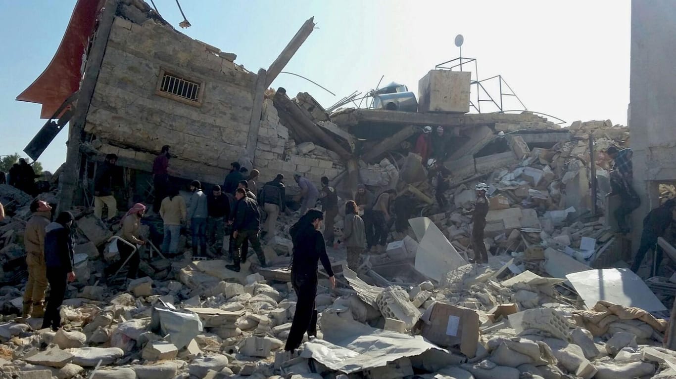 Krankenhaus von Ärzte ohne Grenzen nahe Aleppo, das angeblich von russischen Kampfjets zerstört wurde.