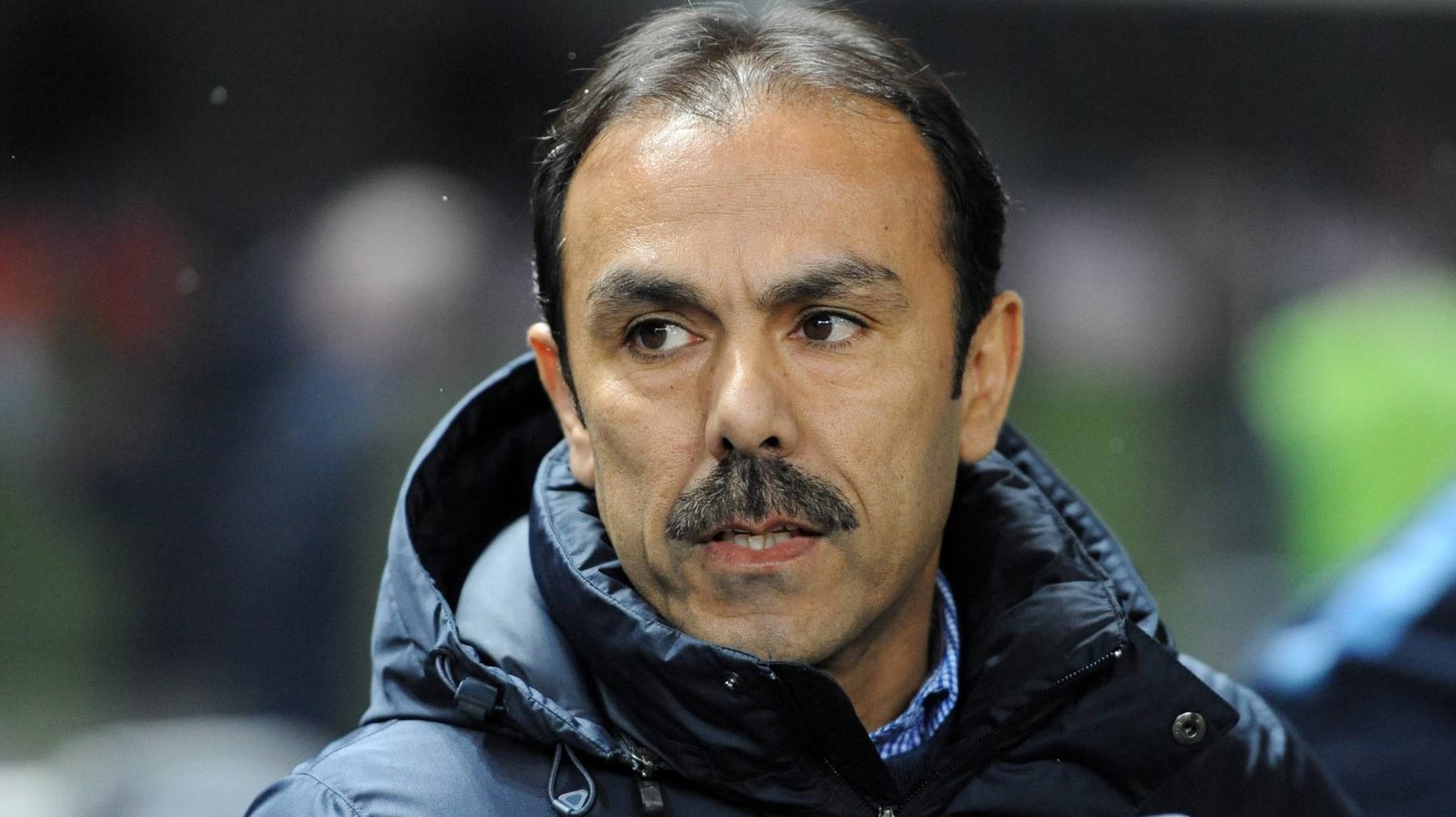 Jos Luhukay gilt als heißer Kandidat auf das Traineramt der Frankfurter Eintracht.