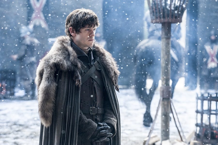 Ramsay Bolton alleine im Schnee - nach der Flucht seiner Frau Sansa...