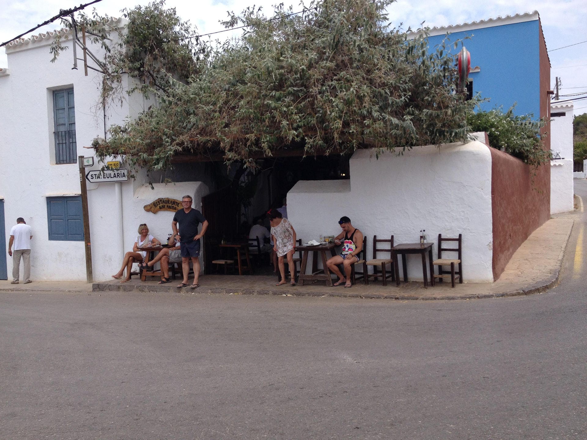 Einstiger Hippie-Treffpunkt in Sant Carles: die Bar Anita.