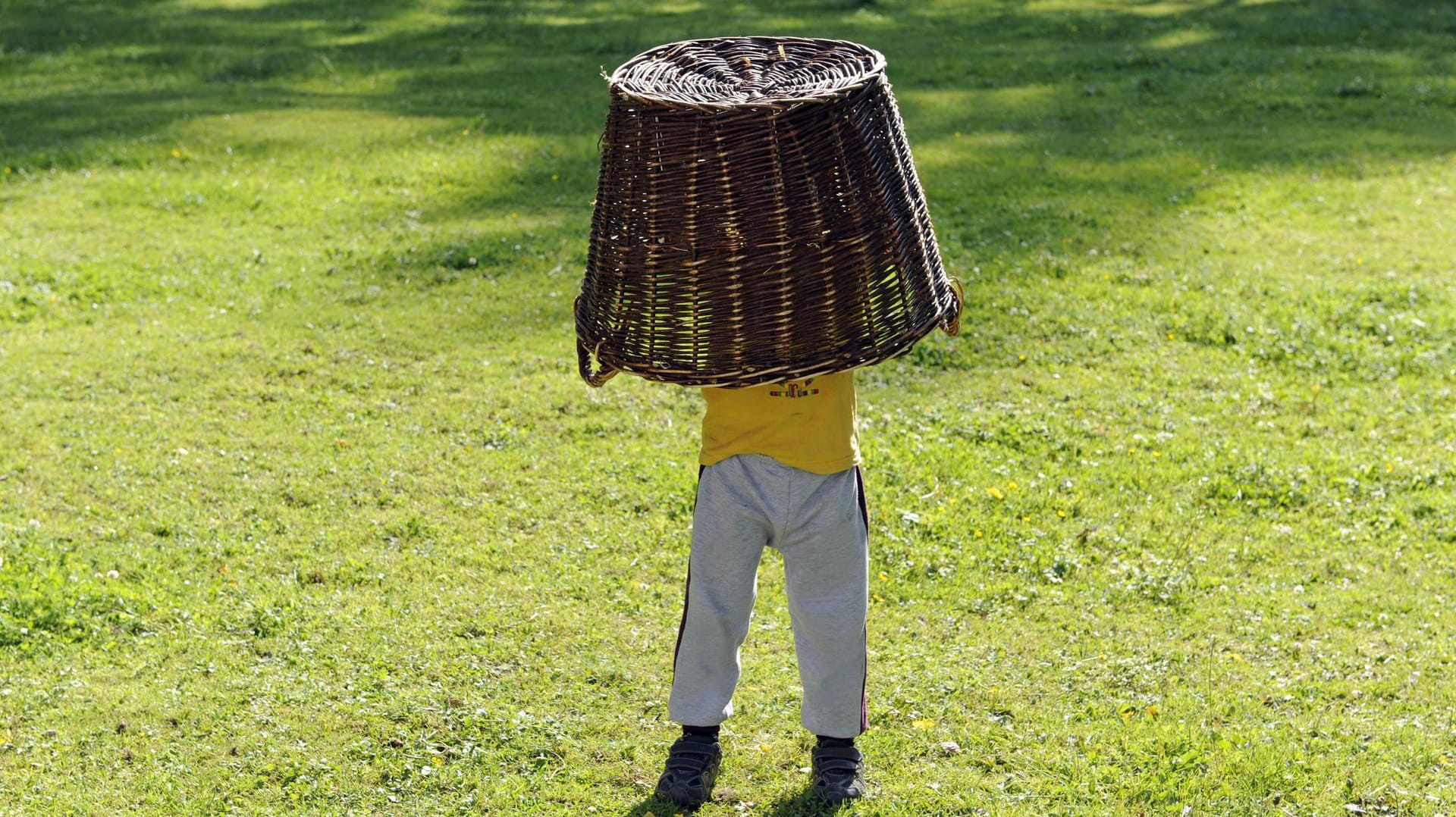 Vor allem für kleine Kinder gilt: Wenn ich dich nicht sehen kann, siehst du mich auch nicht.