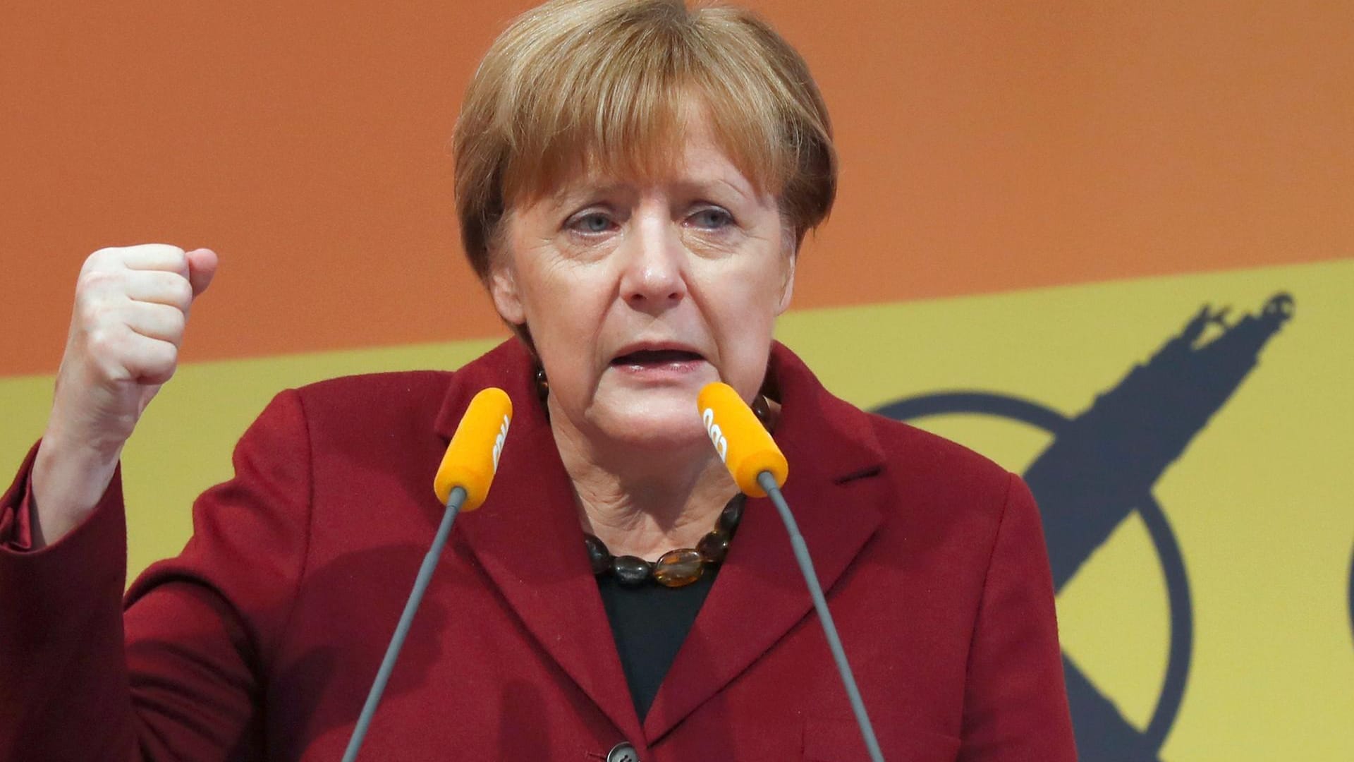 Angela Merkel in Stuttgart-Haigerloch: Deutliche Botschaft an Flüchtlinge.