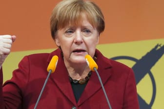 Angela Merkel in Stuttgart-Haigerloch: Deutliche Botschaft an Flüchtlinge.