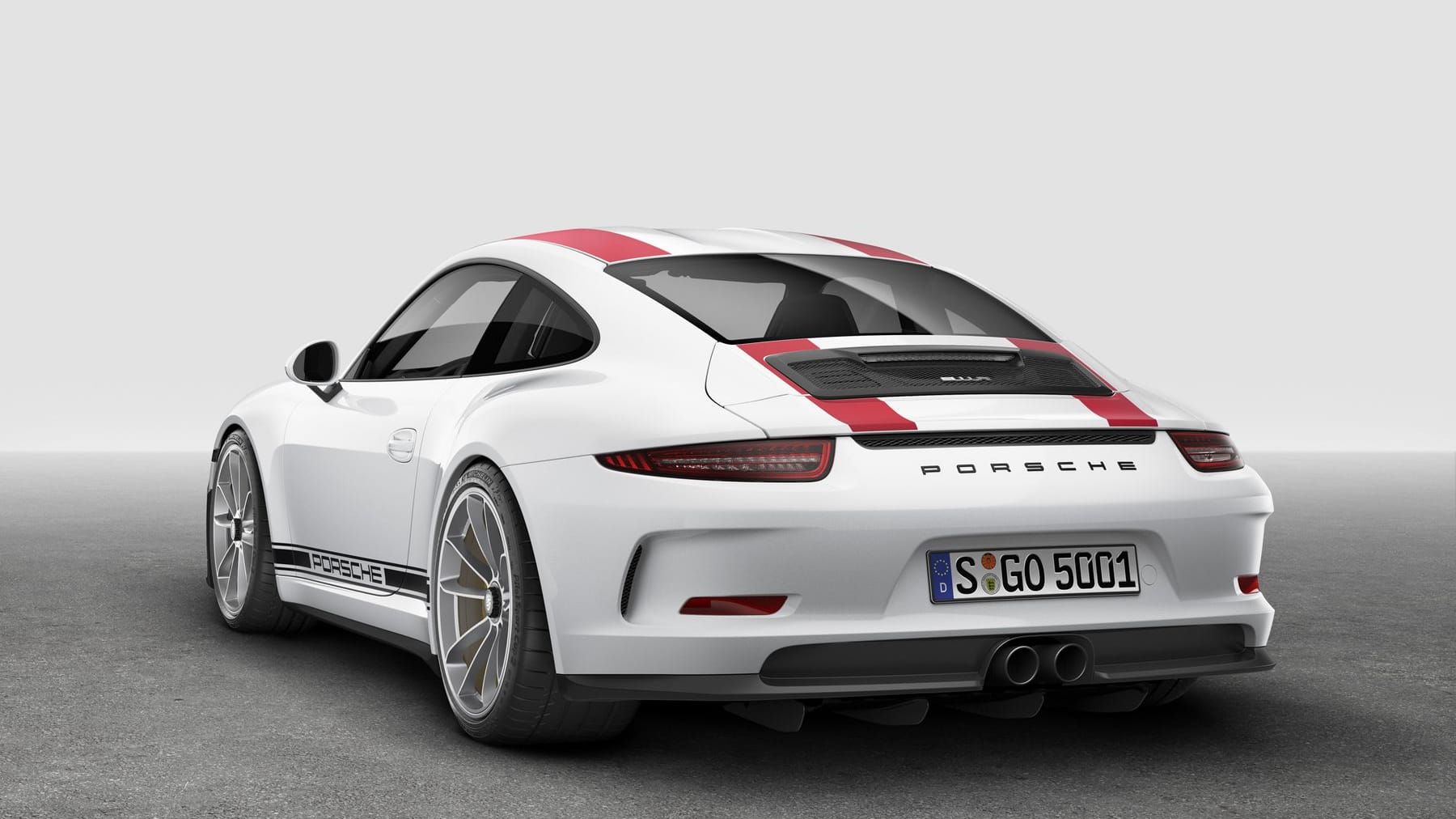Auf den ersten Blick gibt er sich unauffällig, aber viele Karosserieteile stammen von GT3 und GT3 RS.