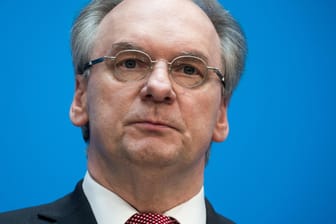 CDU-Spitzenkandidat Reiner Haseloff wird in Sachsen-Anhalt wohl ein schwarz-rot-grünes Bündnis versuchen.