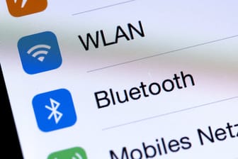 Flugmodus WLAN auf Bluetooth Flugmodus WLAN auf Bluetooth