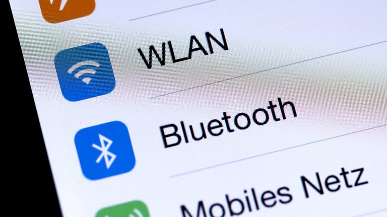Flugmodus WLAN auf Bluetooth Flugmodus WLAN auf Bluetooth