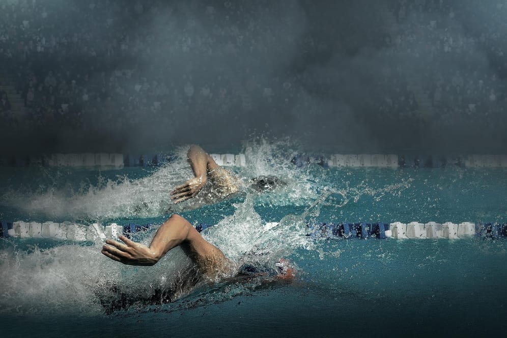 Posen im Schwimmbad: So kraulen Sie richtig.