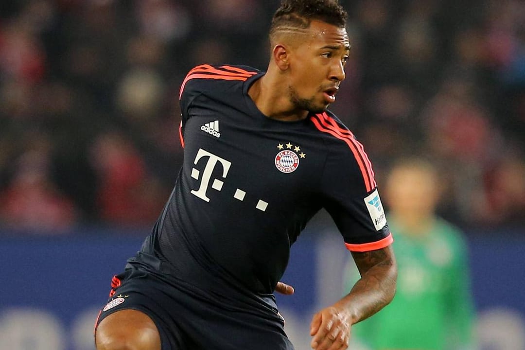 Jerome Boateng in Aktion: Der Bayern-Star will bei seinen Rückkehr-Plänen nichts überstürzen.