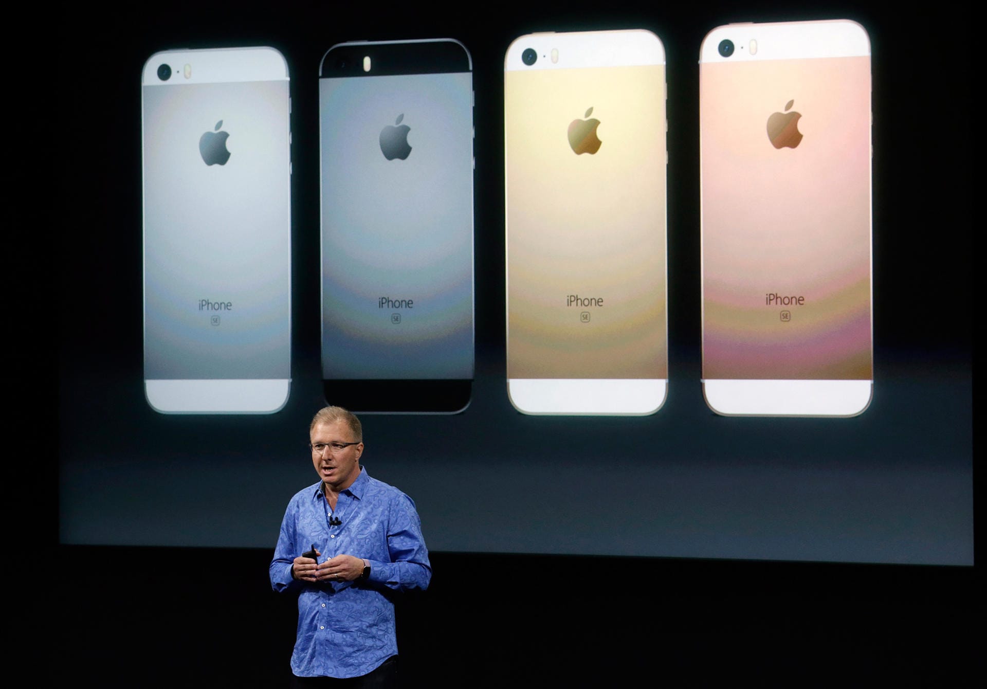 Apple bietet das iPhone SE in den vier bekannten Farben an.