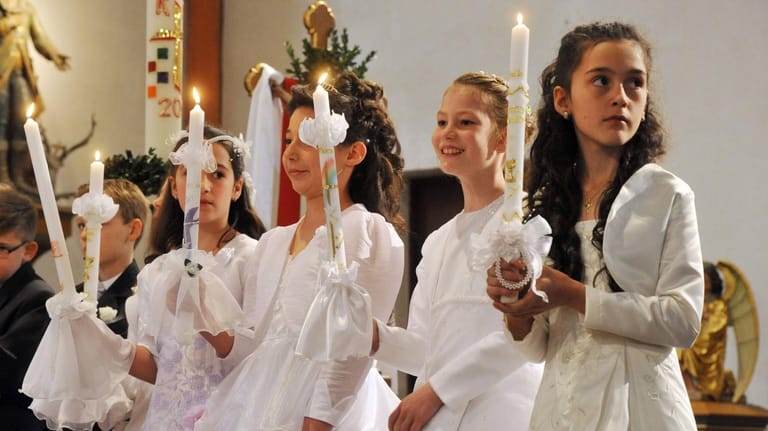 Bis zur Feier der Erstkommunion soll den Kindern der Glaube näher gebracht werden.