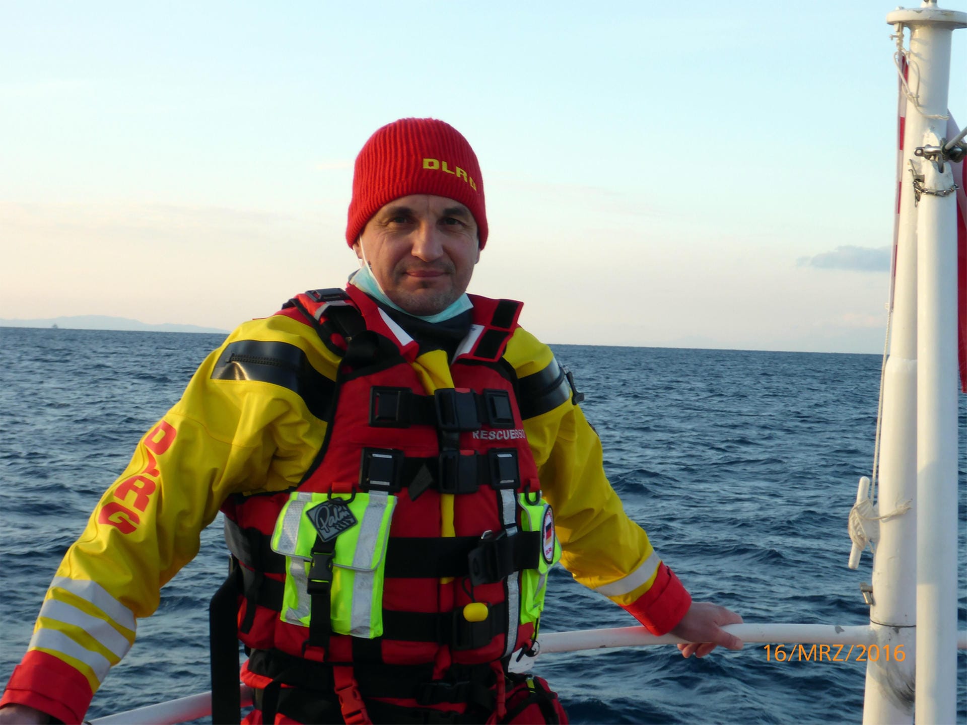 Der 46-jährige Martin Cordes ist einer der ersten ehrenamtlichen DLRG-Rettungsschwimmer, die in Lesbos in den Einsatz gegangen sind.