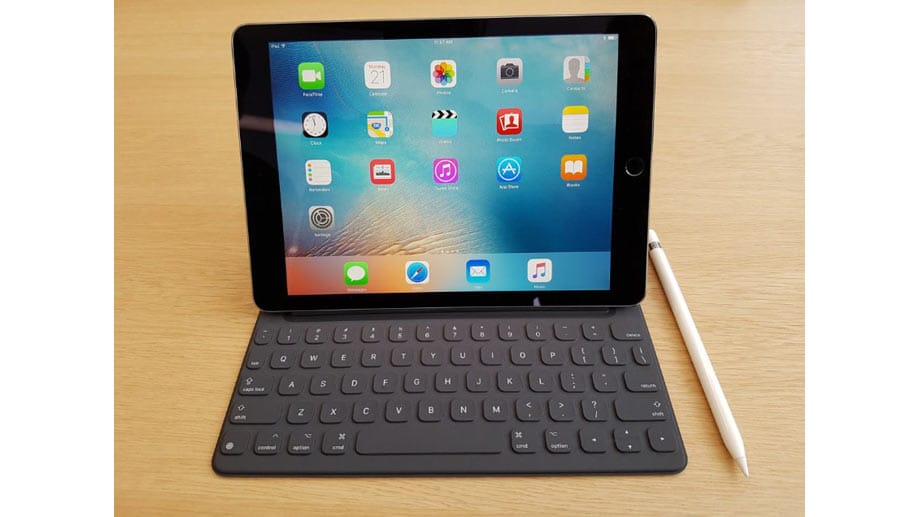 Das kleine iPad Pro: Technisch mit dem großen Apple-Tablet identisch, aber viel leichter und deutlich günstiger.