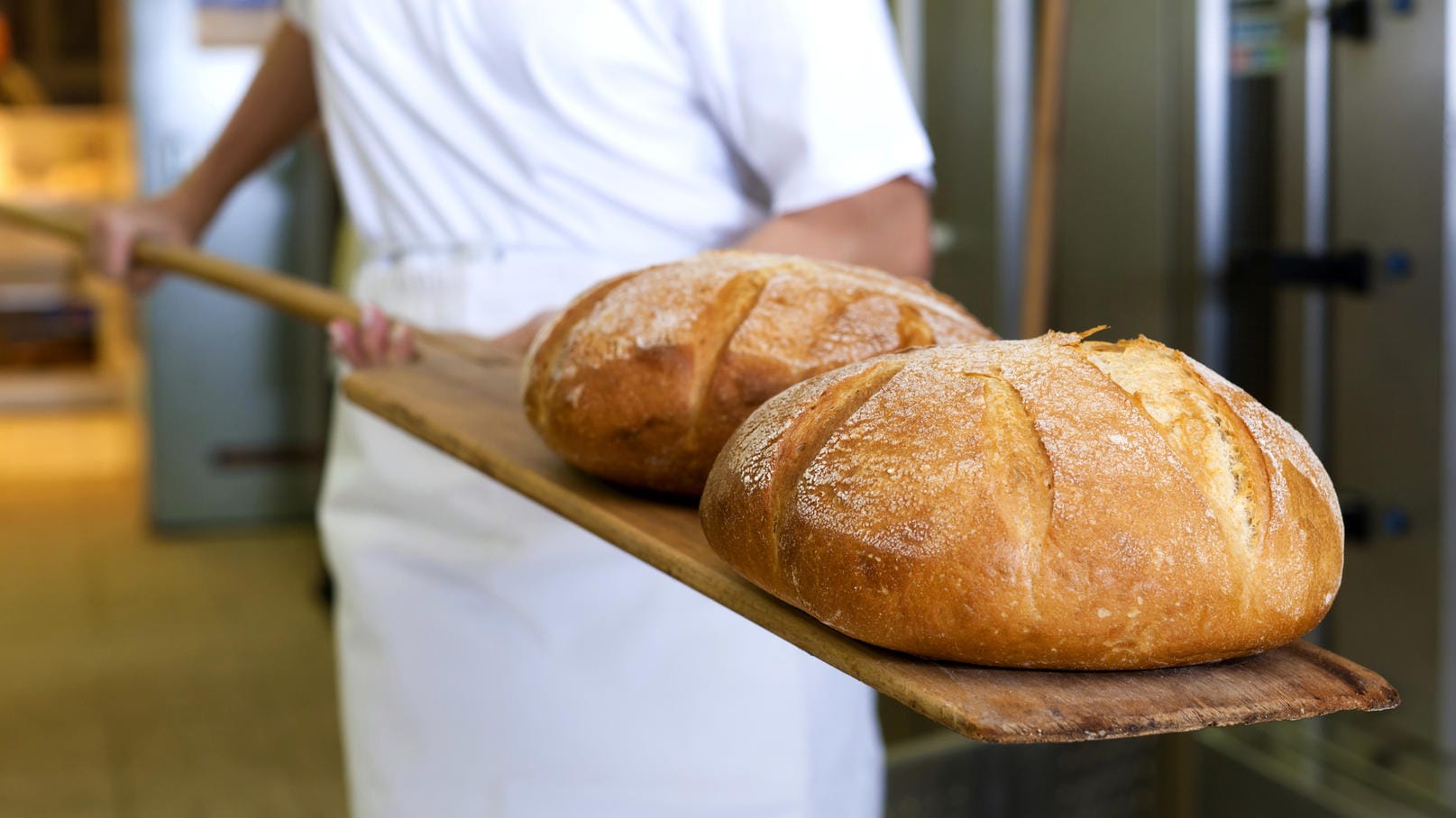 Eine Bäckerei in Nordrhein-Westfalen steht nach rassistischer Hetze des Geschäftsführers vor der Pleite.