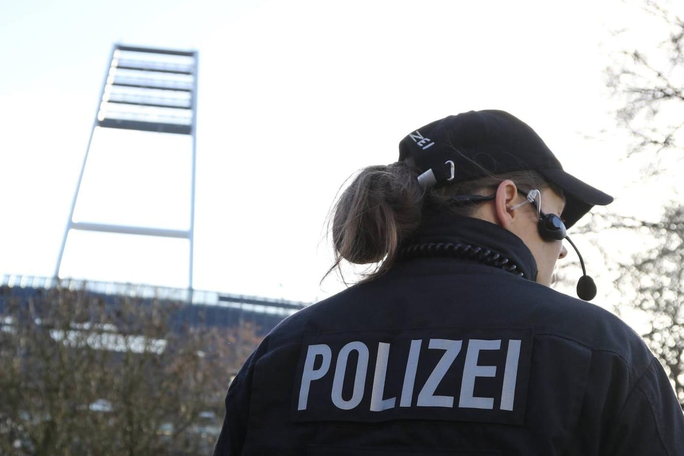In Bremen sollen außergewöhnliche Polizeieinsätze von der DFL bezahlt werden.
