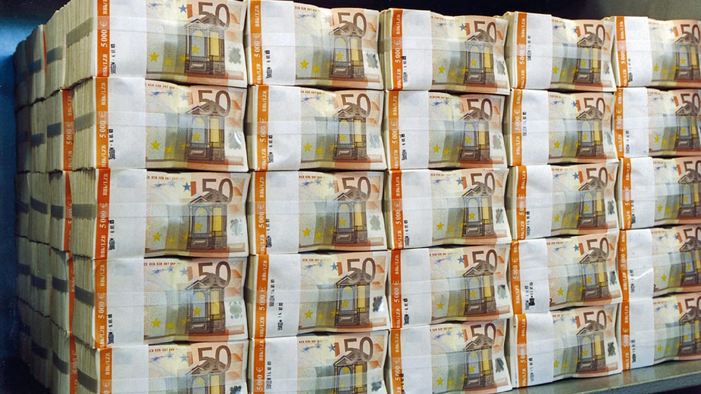 Der größte Lotto-Jackpot aller Zeiten brachte dem Gewinner 1,47 Milliarden Euro.