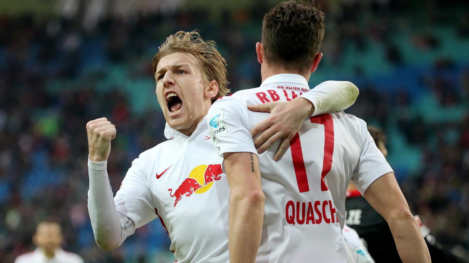 Stürmer Emil Forsberg (li.) will mit RB Leipzig "in ein paar Jahren" in der Champions League spielen. Stürmer Emil Forsberg (li.) will mit RB Leipzig "in ein paar Jahren" in der Champions League spielen.