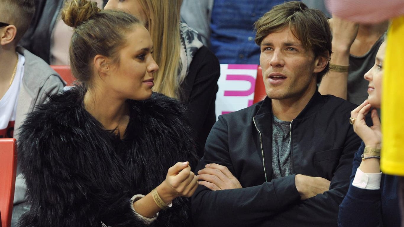 Alena Gerber und Clemens Fritz zeigten sich bereits im Februar gemeinsam bei einem Basketballspiel in München.