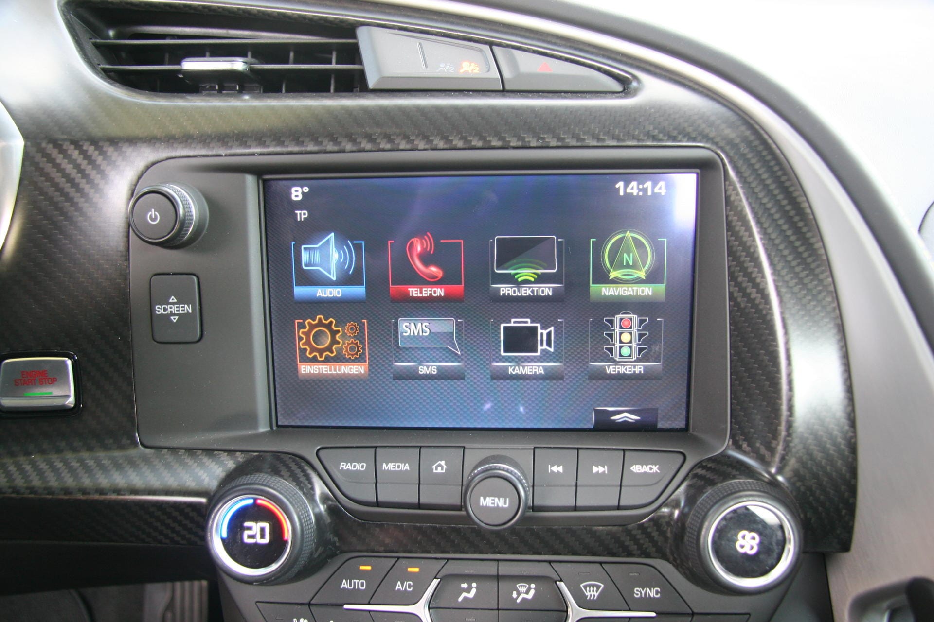 Modern, aufgeräumt, leicht bedienbar: Das Infotainment mit Touchscreen in der Corvette.