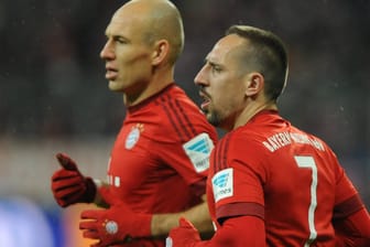 Bis 2017 stehen die beiden 32-jährigen Arjen Robben (li.) und Franck Ribéry beim FC Bayern noch unter Vertrag.