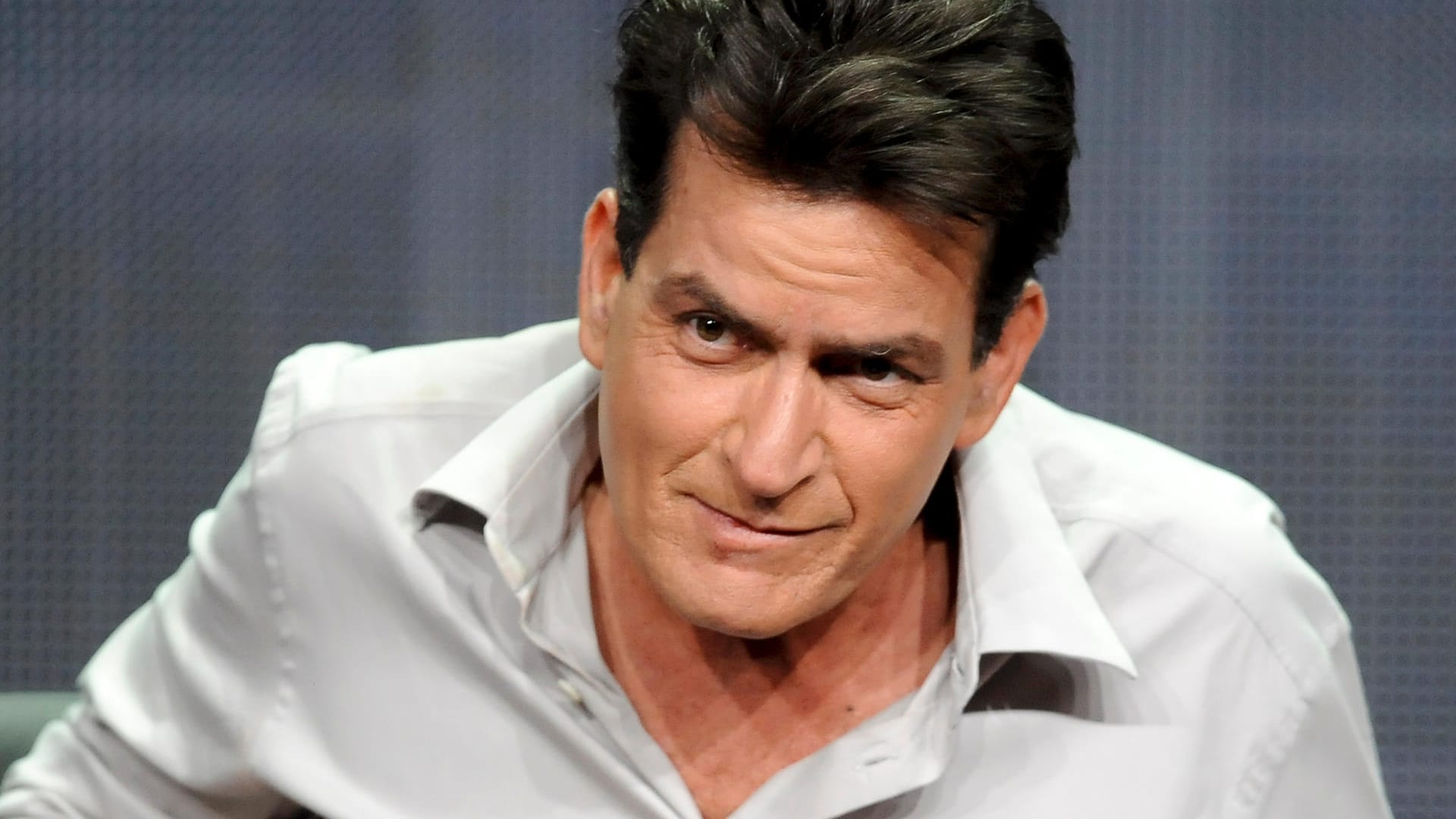 Hat Charlie Sheen wirklich ein Kopfgeld auf seine ehemalige Verlobte Brett Rossi ausgesetzt? Die Aufnahme soll dem "National Enquirer" vorliegen.