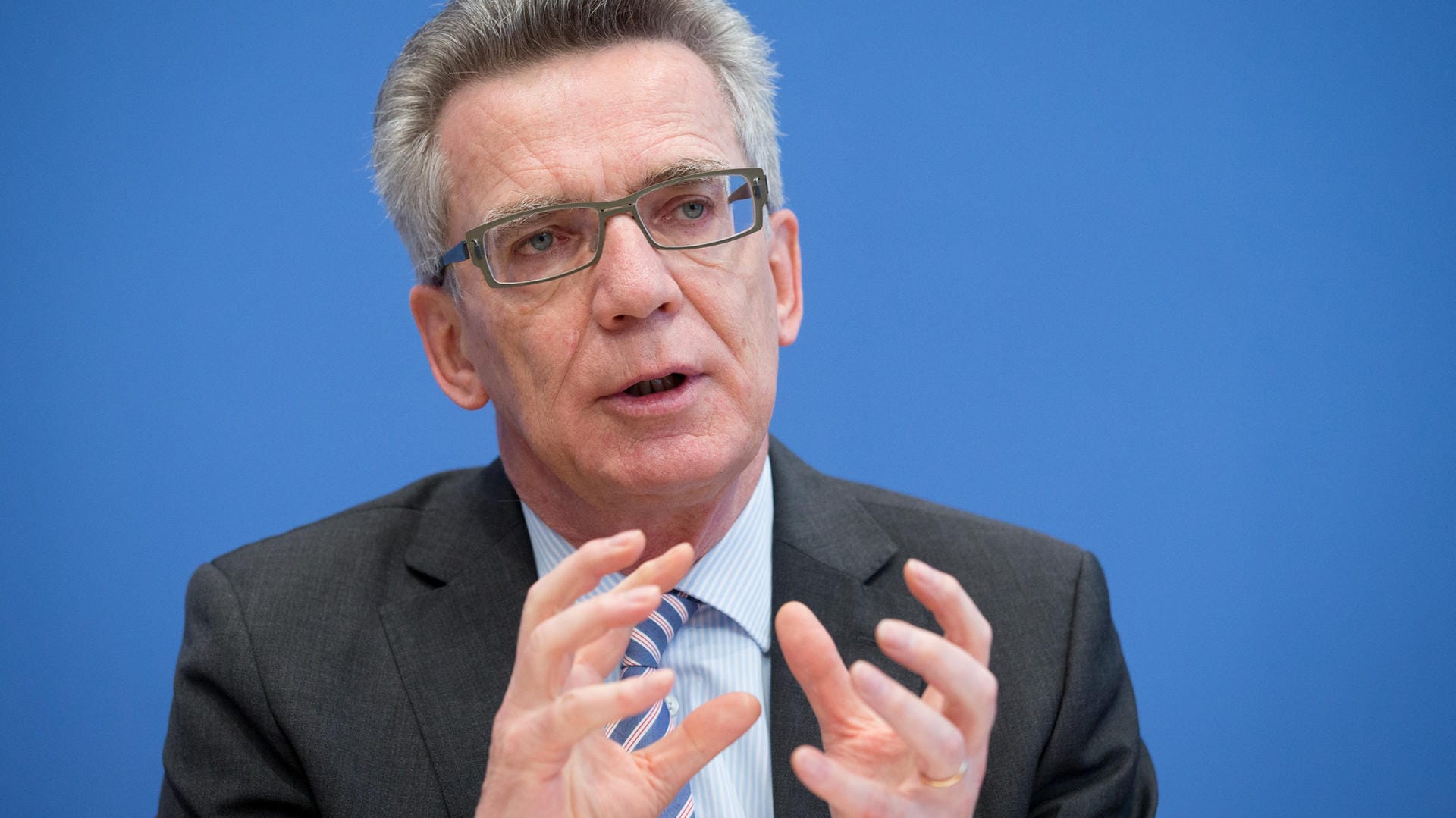 Strebt einen Deal mit nordafrikanischen Staaten an: Innenminister Thomas de Maizière.