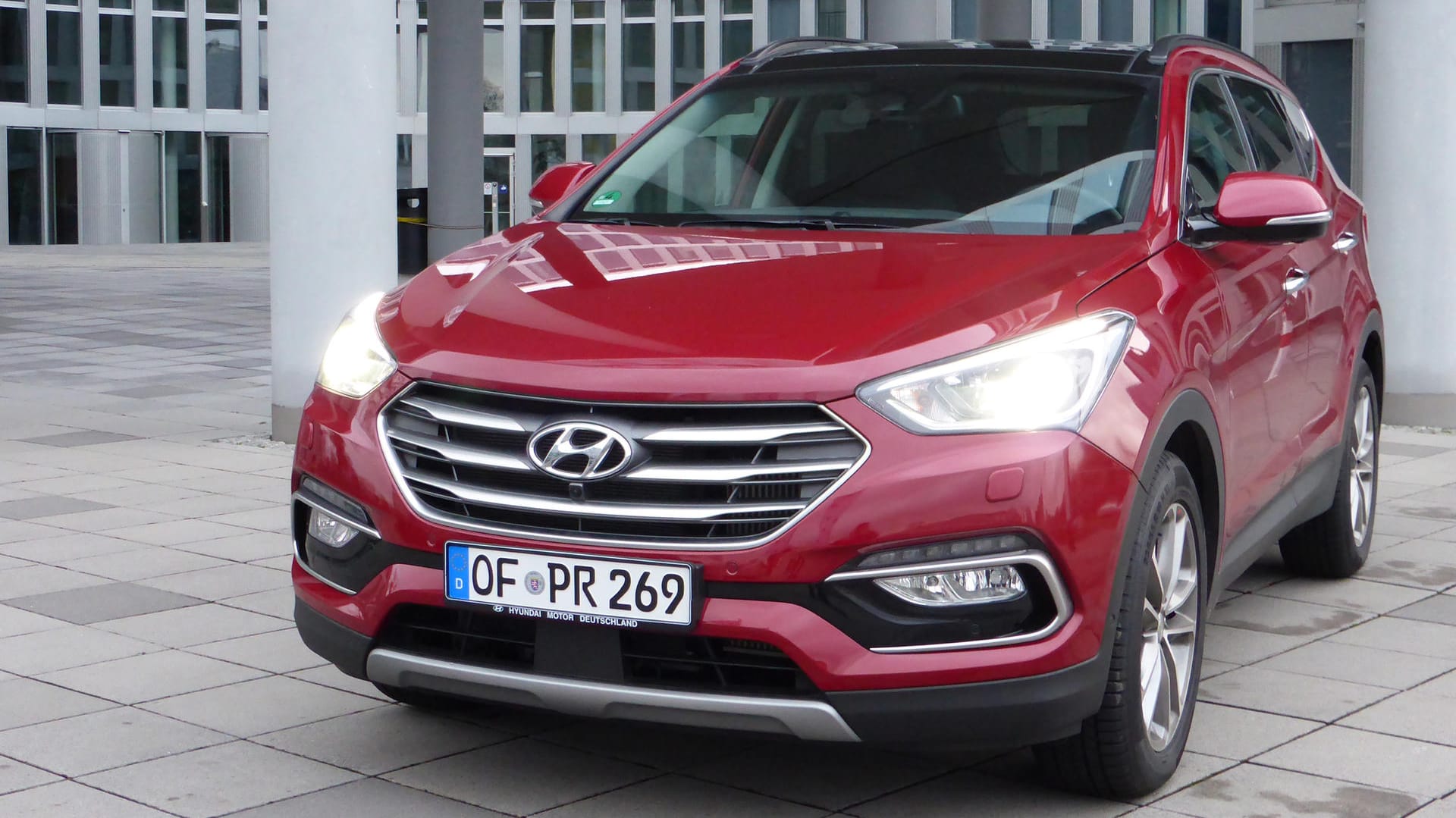 Der Hyundai Santa Fe: Mittelklasse-SUV im Autotest.