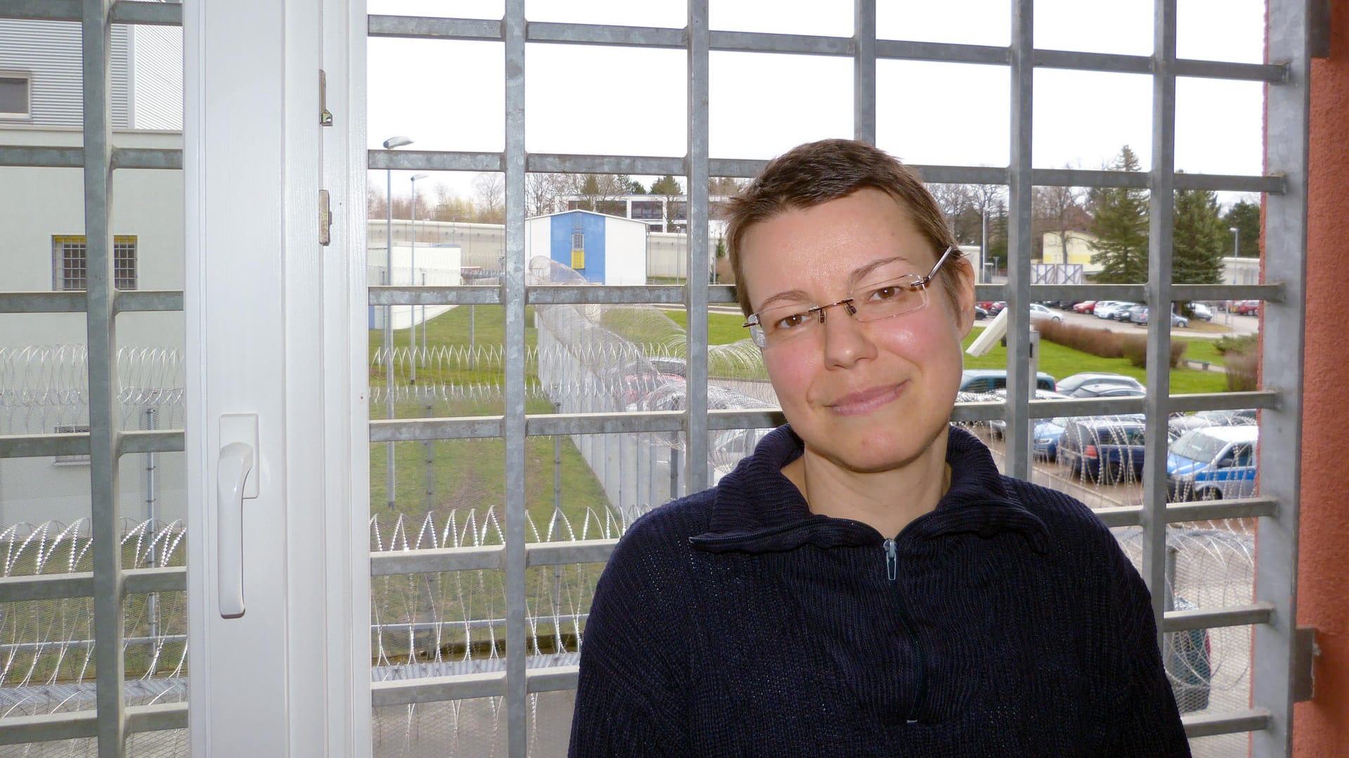 Sieglinde B. verweigert standhaft die Zahlung der Rundfunkgebühren. Das brachte sie jetzt in den Knast. Sieglinde B. verweigert standhaft die Zahlung der Rundfunkgebühren. Das brachte sie jetzt in den Knast.