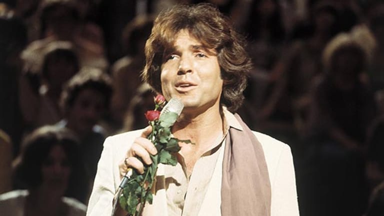 Chris Roberts im Jahr 1970 auf der Bühne.