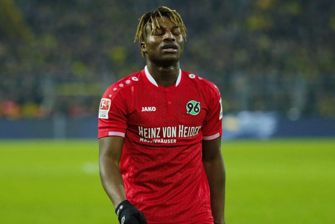 Hannover-Stürmer Allan Saint-Maximin hat Ärger mit der Polizei.
