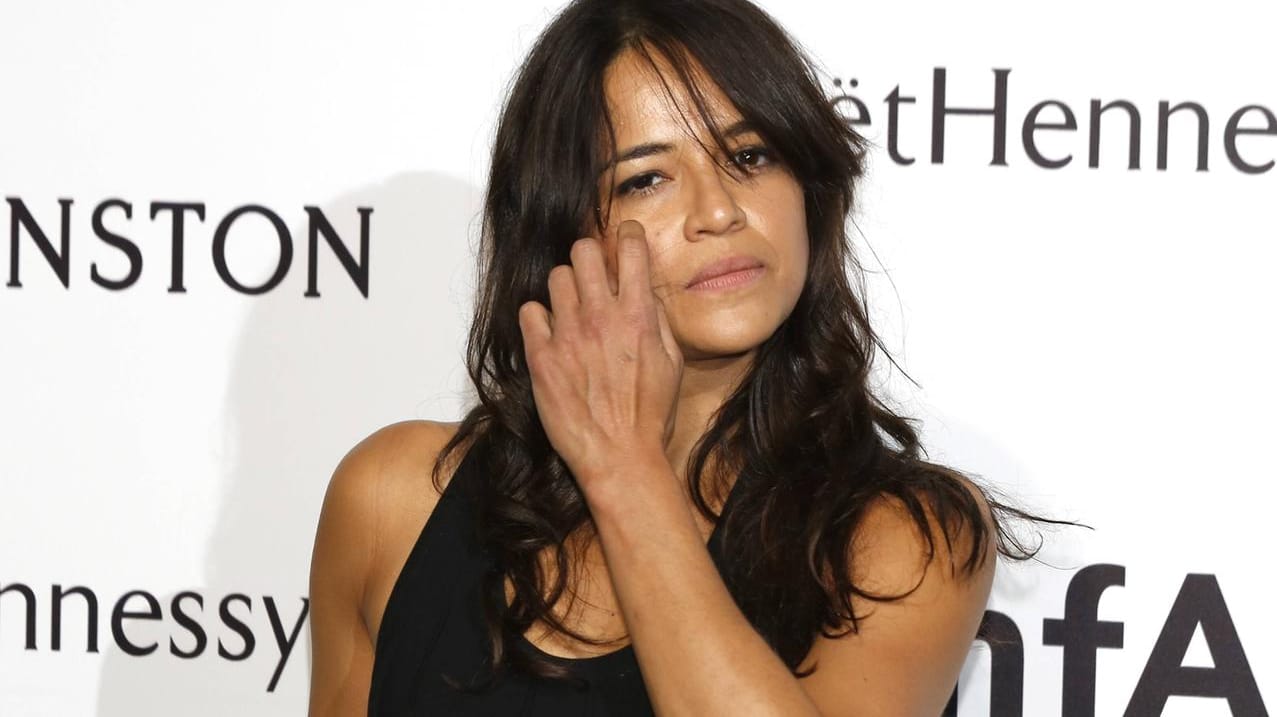 Für Michelle Rodriguez ist der Tod ihres Kollegen Paul Walker noch immer sehr belastend.