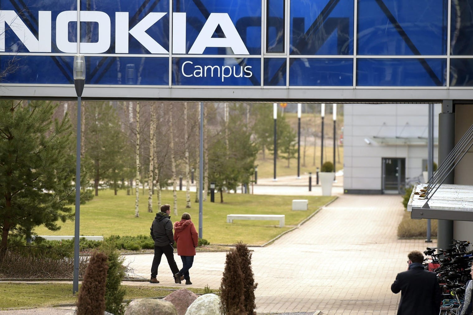 Eine Szene von der Nokia-Zentrale in Espoo, Finnland. Der Telekom-Ausrüster will in vielen Ländern Tausende Stellen streichen.