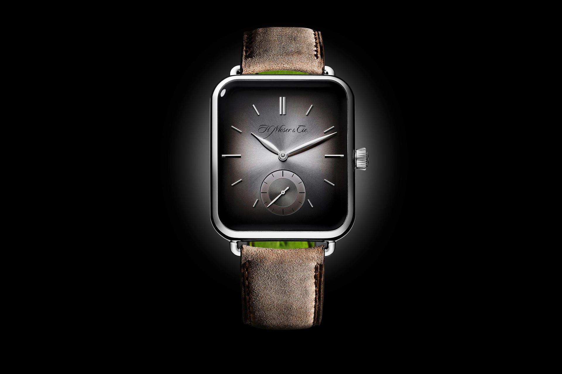 Zu einer minimalistischen und modernen Uhr wie der Swiss Alp Watch von Moser passen viele Armband-Spielarten.