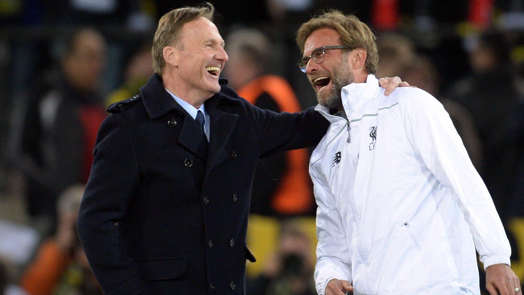 Dortmunds Geschäftsführer Hans-Joachim Watzke (li.) und Jürgen Klopp vor der Partie