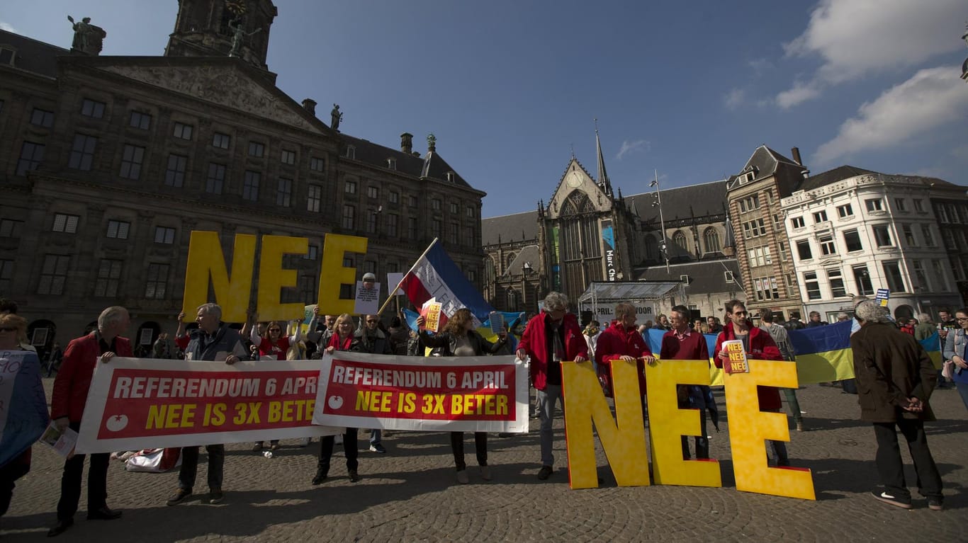 Das "Nee" der Niederländer bereitet vielen Europa-Politikern Sorgen.