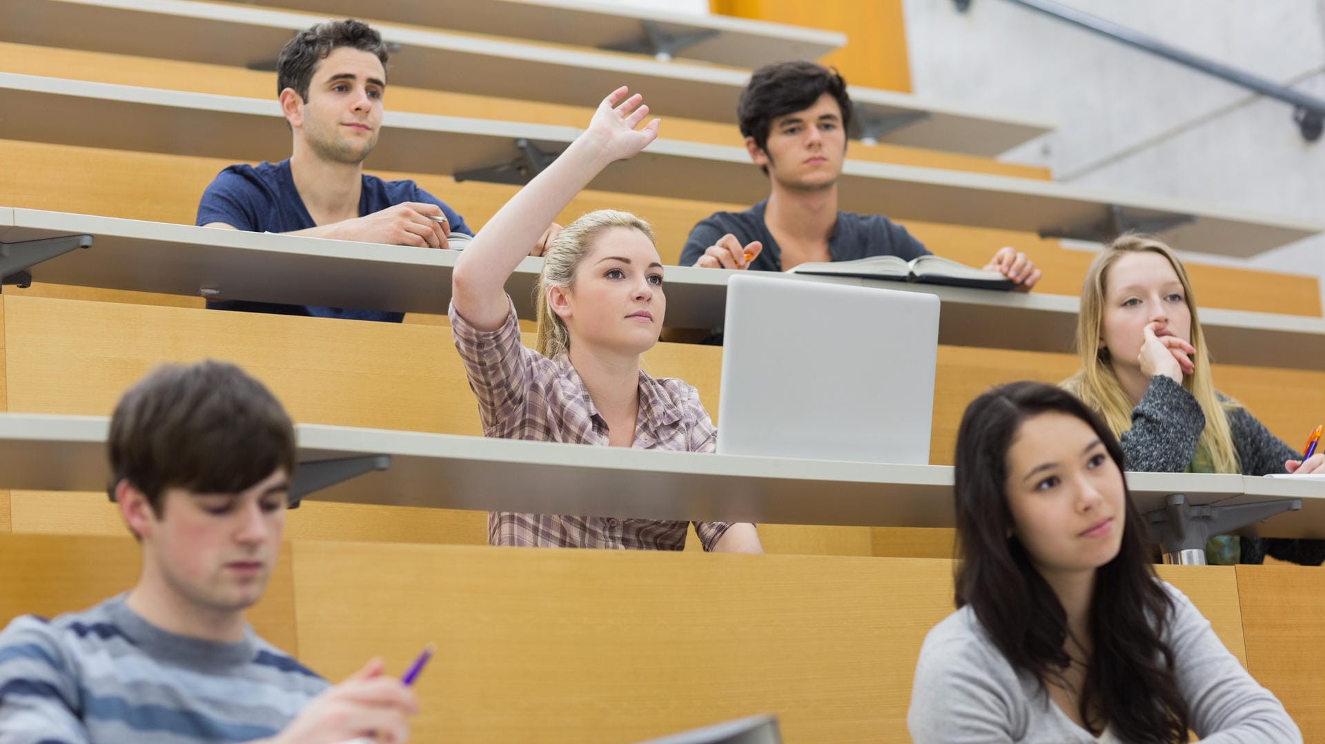 Soziale Studiengänge bieten verschiedene Zukunftsperspektiven.