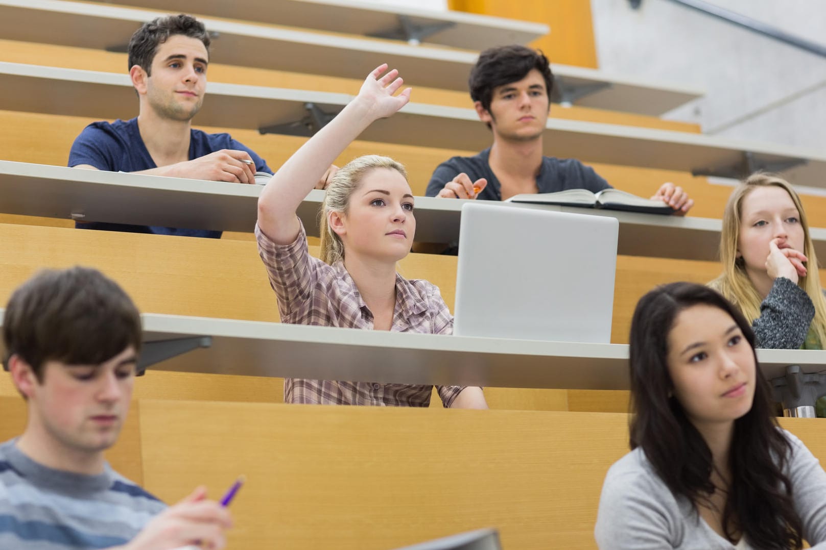 Soziale Studiengänge bieten verschiedene Zukunftsperspektiven.