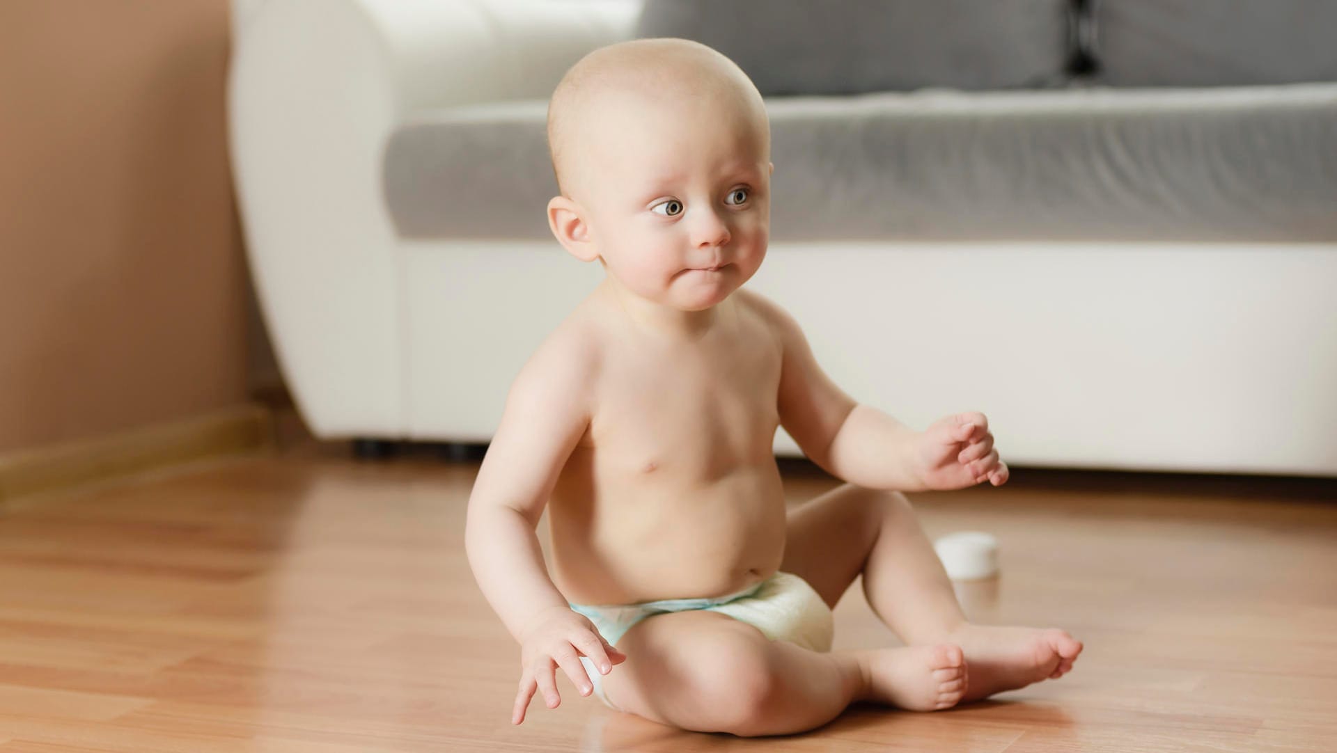 Selbst Kinder, die noch wenig sprechen können, sind oft in der Lage mitzuteilen, wenn ein Kleidungsstück unangenehm ist