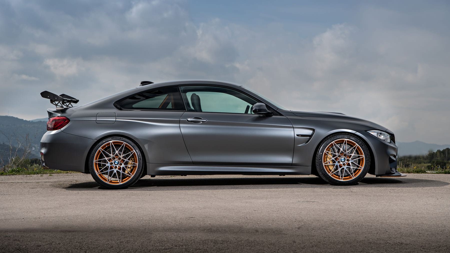 Der BMW M4 GTS ist 4,69 Meter lang und...